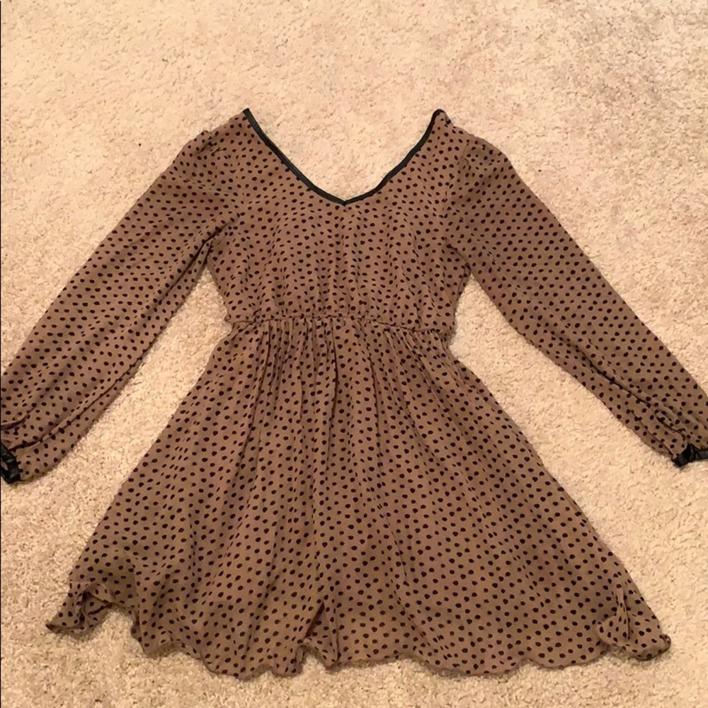 Dress - Picture 3 of 5